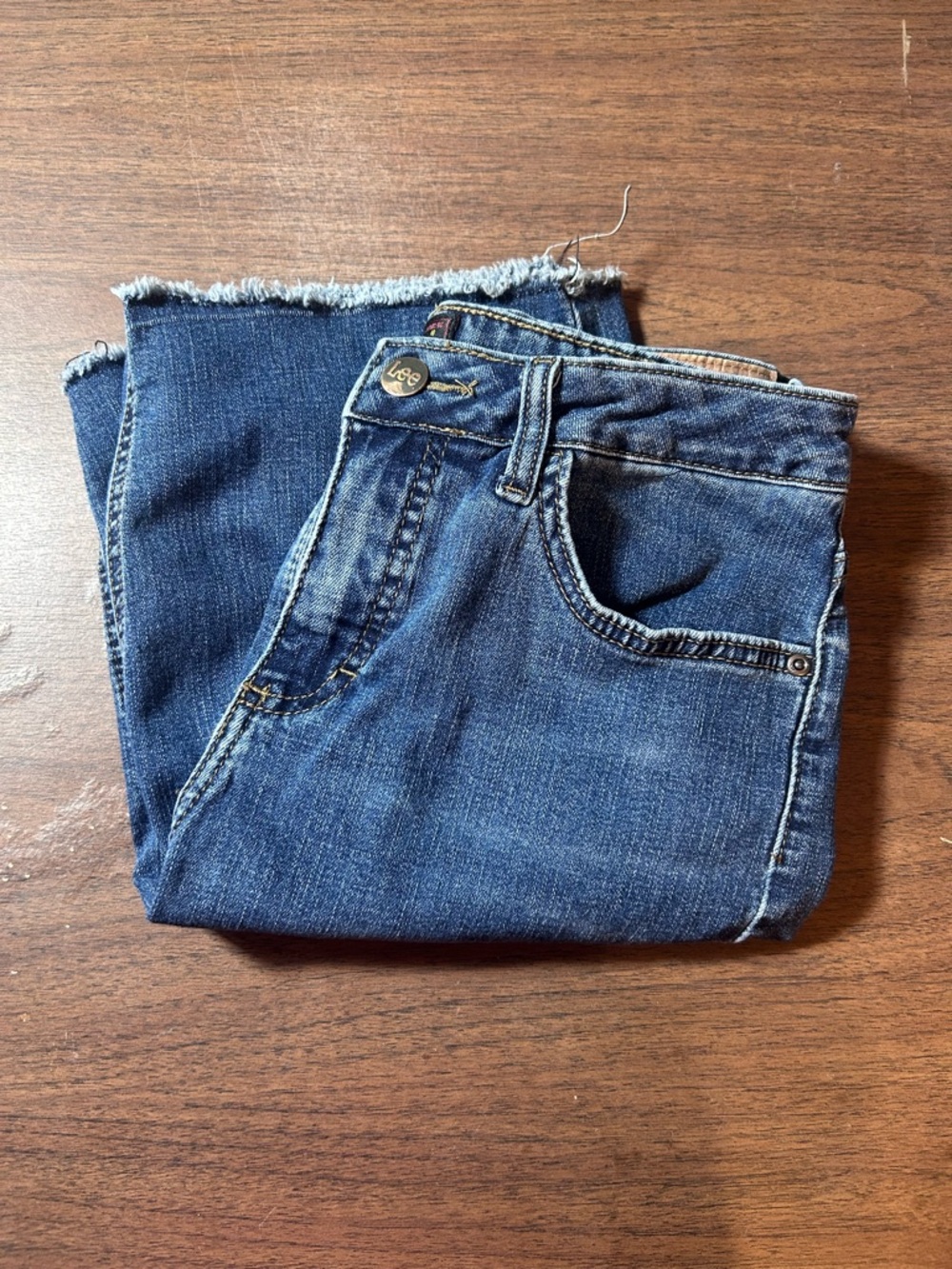 Women’s Lee Blue Denim 5 Pocket Shorts Size 8